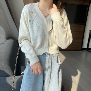 Early spring Korean version new short style outerwear sweater Women's embroidered knitted cardigan jacket