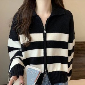 Women's Autumn and Winter New Knitted Casual Cardigan Sweater Contrast striped double zipper loose coat